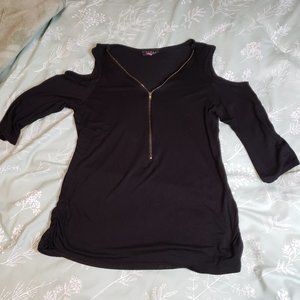 Discreet Cold Shoulder 3/4 Sleeved Black shirt with Zipper detail